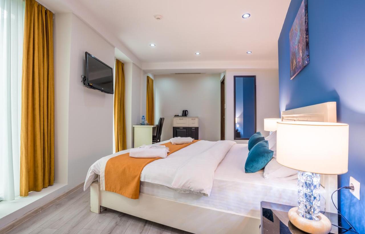 Hotel Capitol By Umbrella Tbilisi Exteriér fotografie