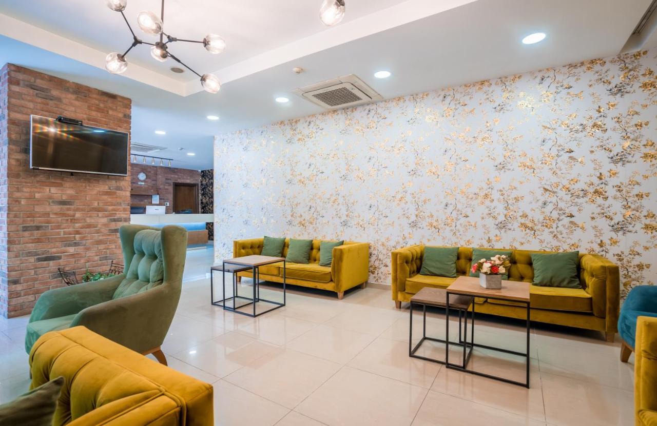Hotel Capitol By Umbrella Tbilisi Exteriér fotografie