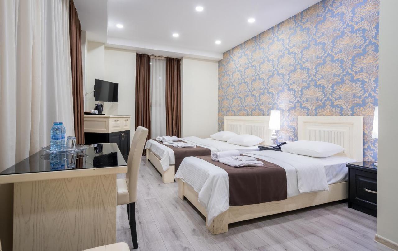 Hotel Capitol By Umbrella Tbilisi Exteriér fotografie